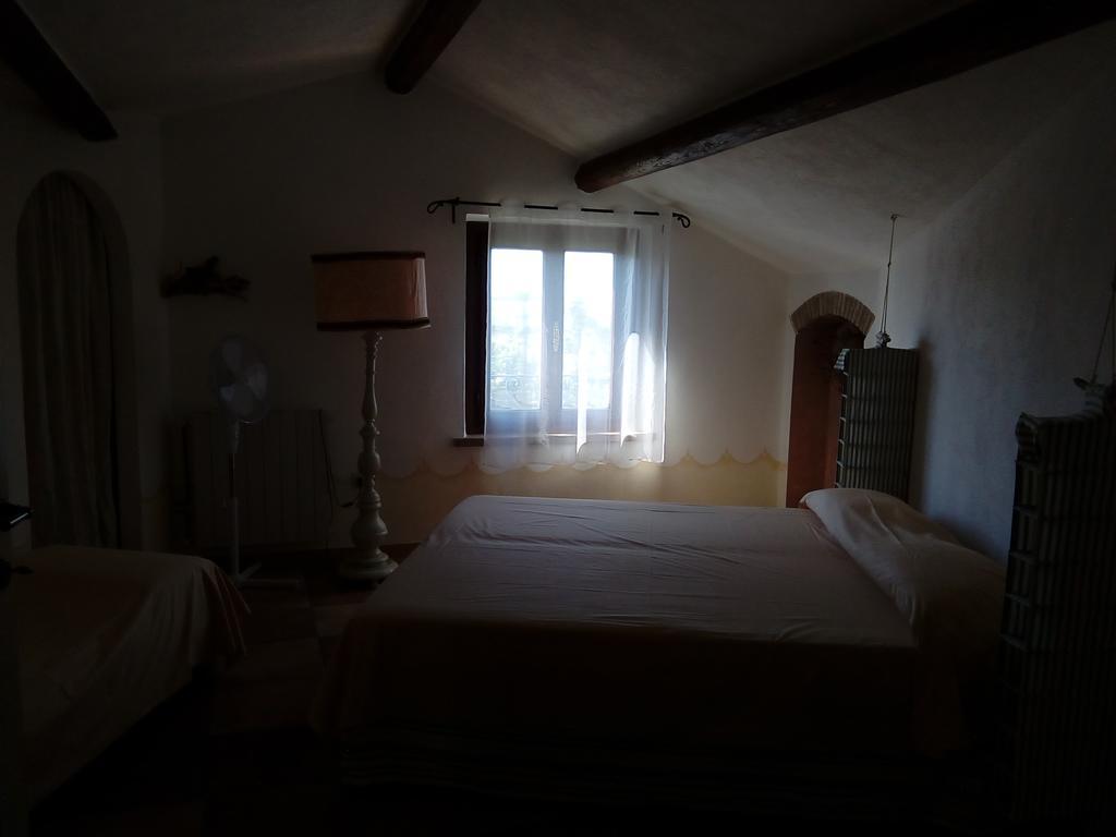 Carlo'S Country House Castellina Marittima Exterior foto